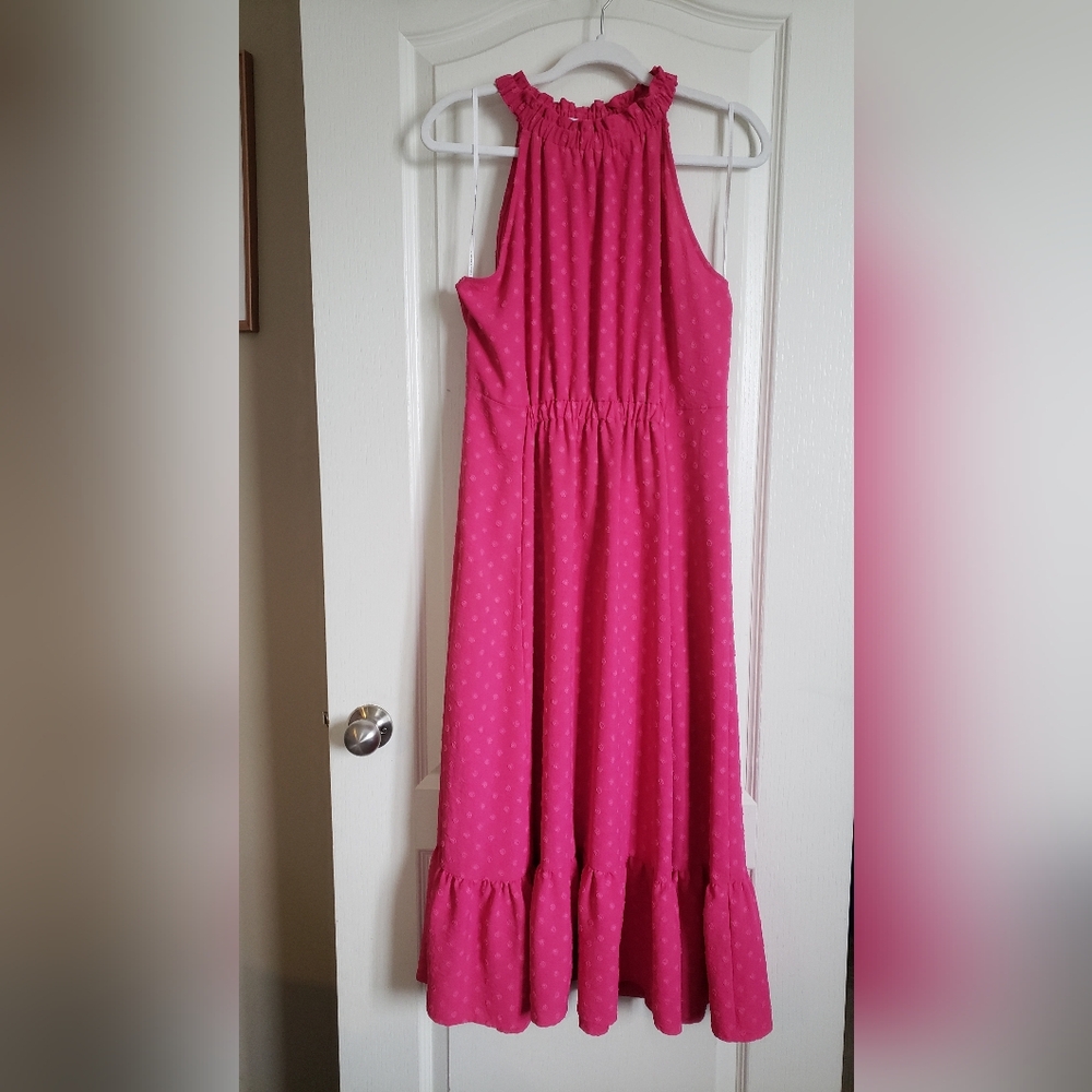 EMMA & MICHEL PINK MAXI DRESS. Size Medium.